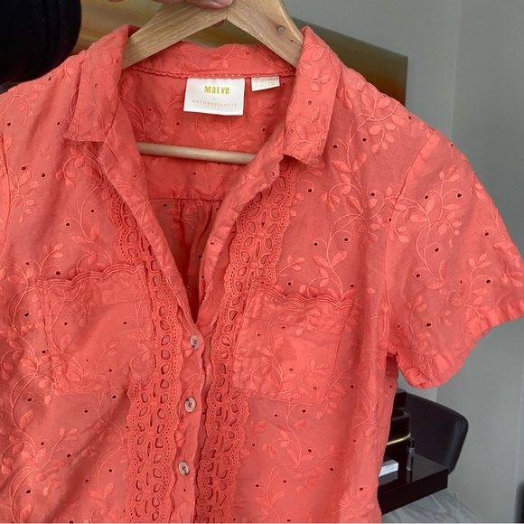 MAEVE Coral Eyelet Guayabera Short Sleeve Button Blouse - Picture 6 of 10